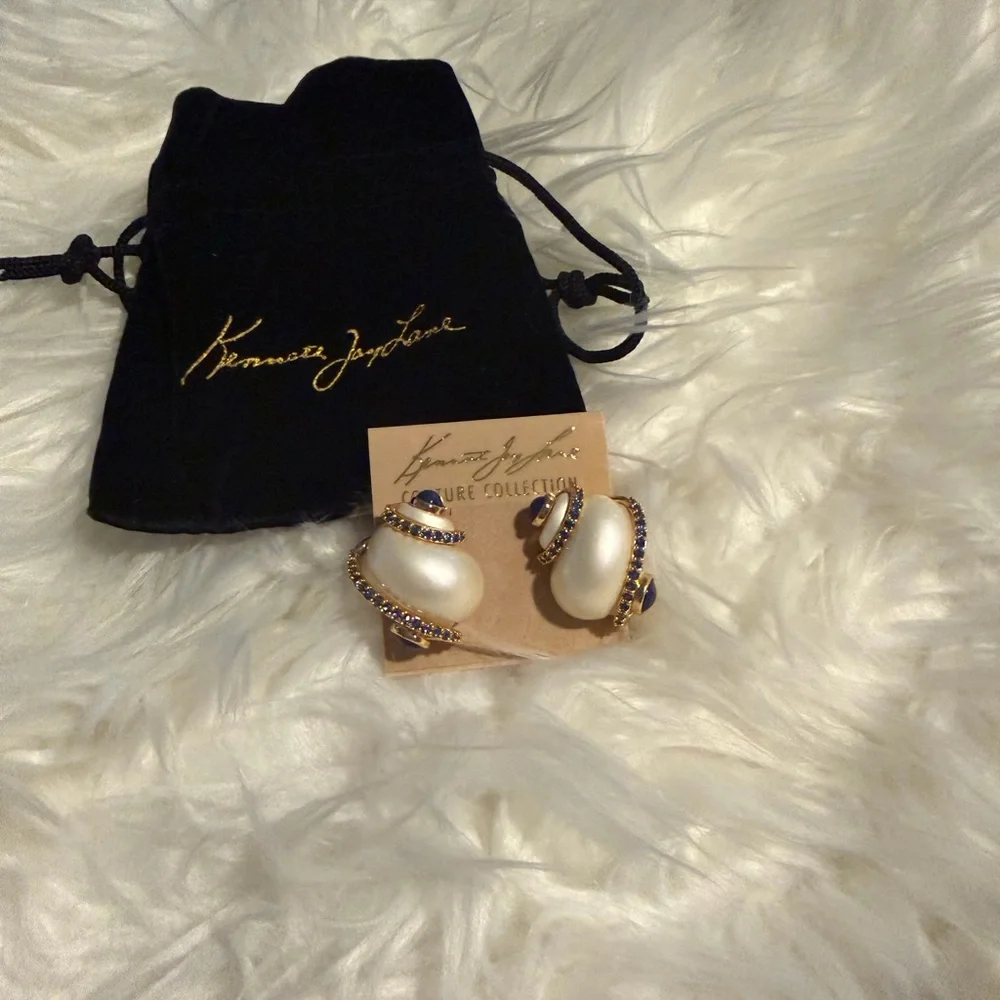 Kenneth Jay Lane Gold and White Earrings - Picture 2 of 3